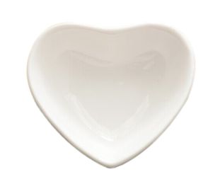 Set Of 4 Zakka Off-White Heart-Shaped Porcelain Sauce Dishes